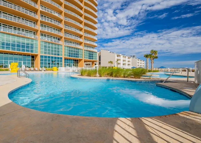 Phoenix Gulf Towers 408 Apartment